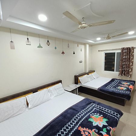 Hotel Shipra Inn Ujjain Extérieur photo