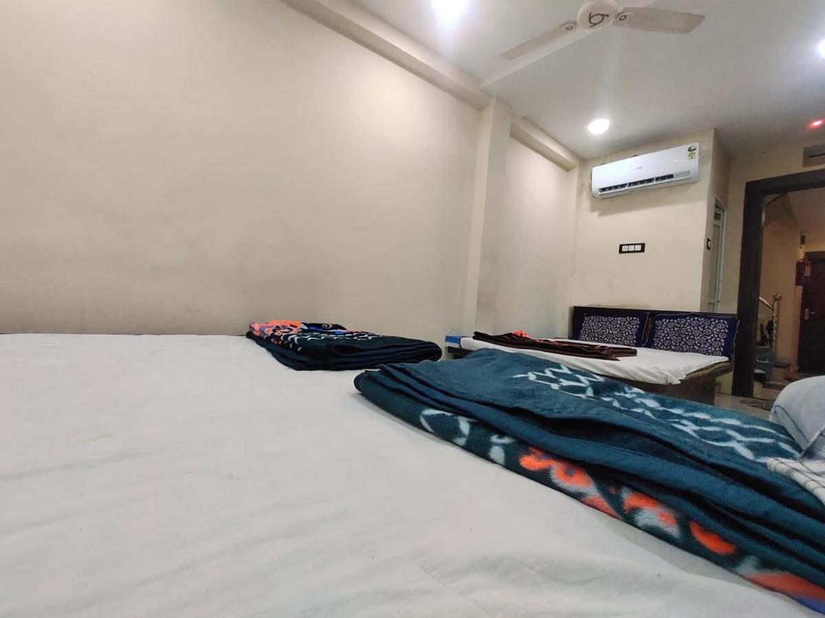 Hotel Shipra Inn Ujjain Extérieur photo