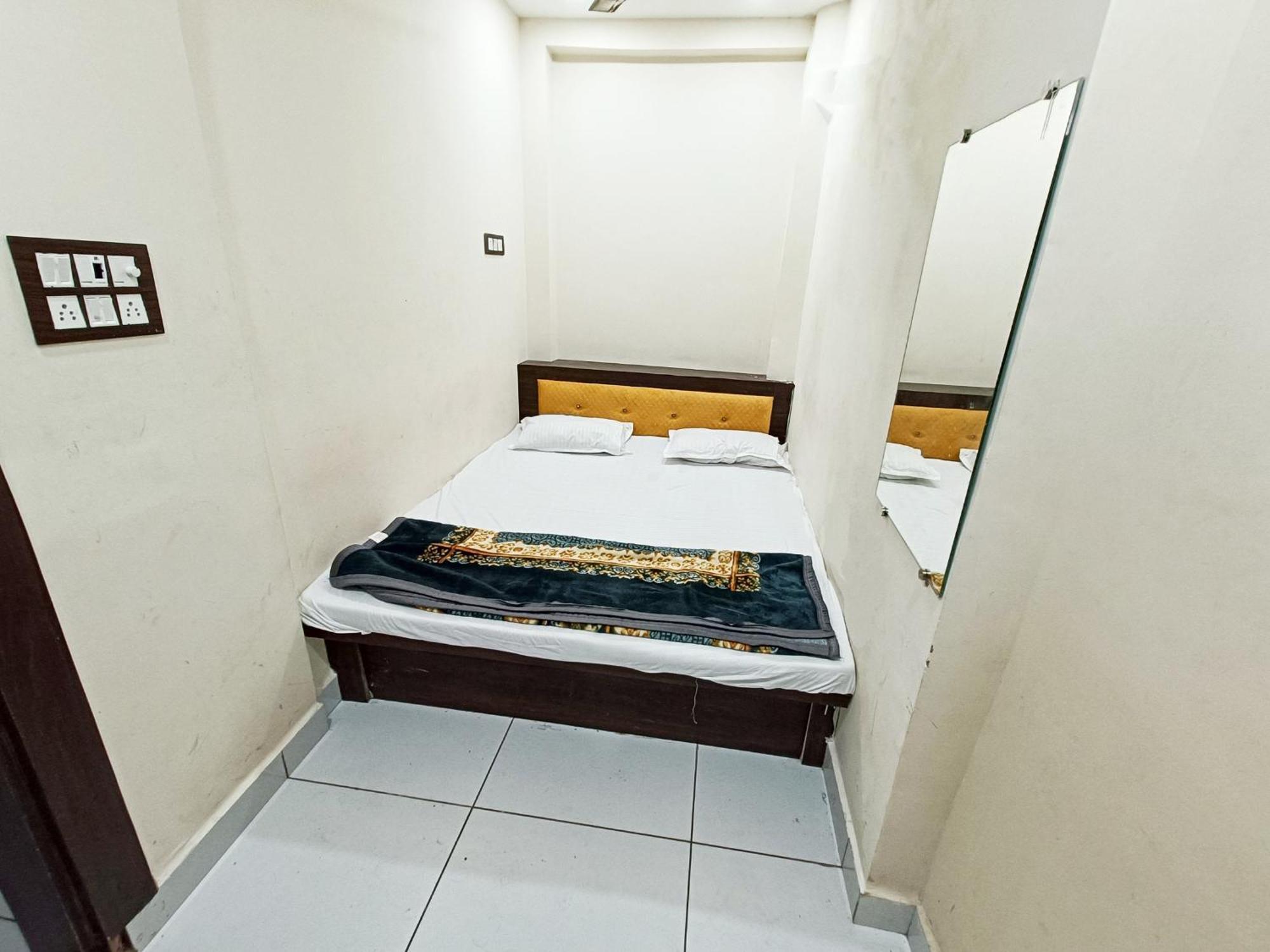 Hotel Shipra Inn Ujjain Extérieur photo